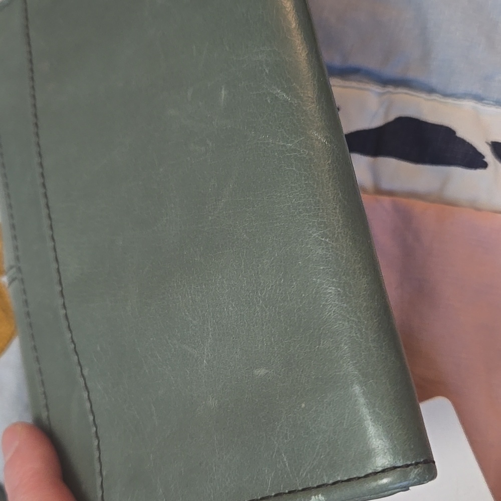 Hobo Jetty Crossbody Purse in Bottle Green - Picture 4 of 8